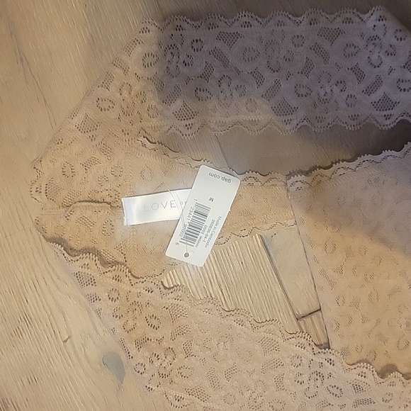 NWT Gap Tan Lace Thong Size Medium - Picture 3 of 3